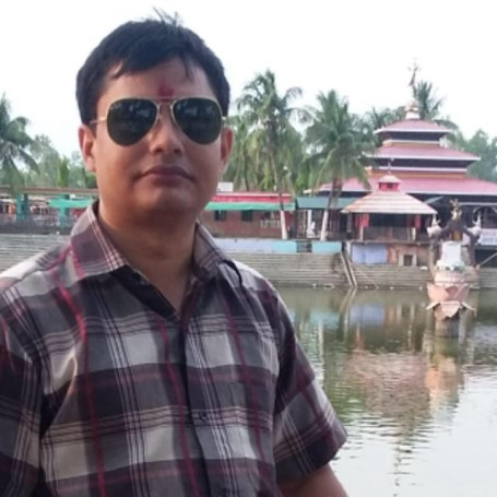 मनु पाेखरेल