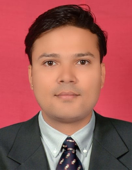 एलिस पाेखरेल